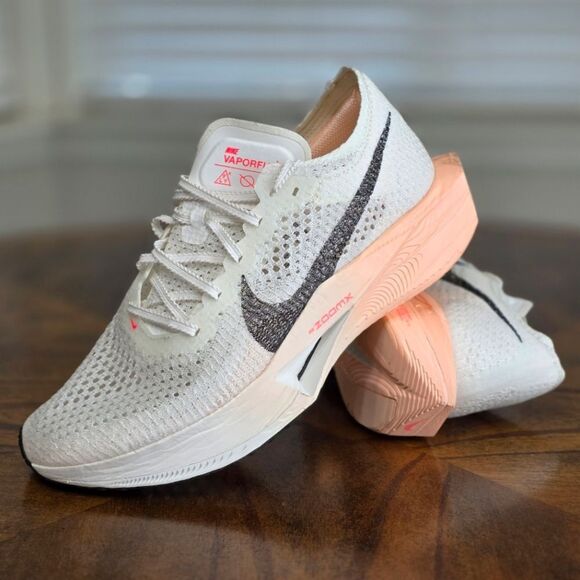 Nike ZoomX VaporFly Next% 3 Running Shoes Guava Ice Crimson DV4130-103 Women's 7 - Picture 1 of 15